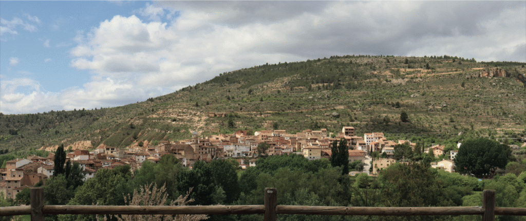 Una guía para descubrir Casas Altas: naturaleza, rutas y patrimonio en la Reserva de la Biosfera